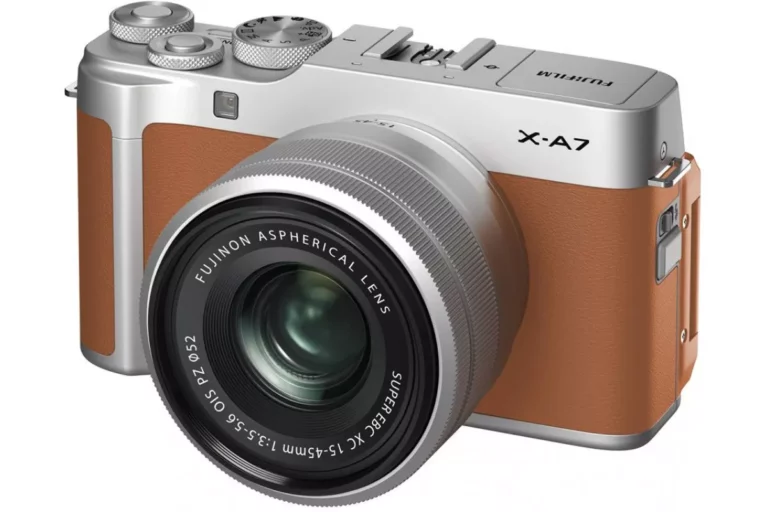 Camera Fujifilm X-A7 kit XC15-45mm F3.5-5.6 brown