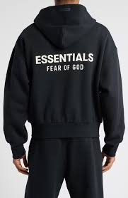 Essentials Clothing: The Everyday Style Revolution